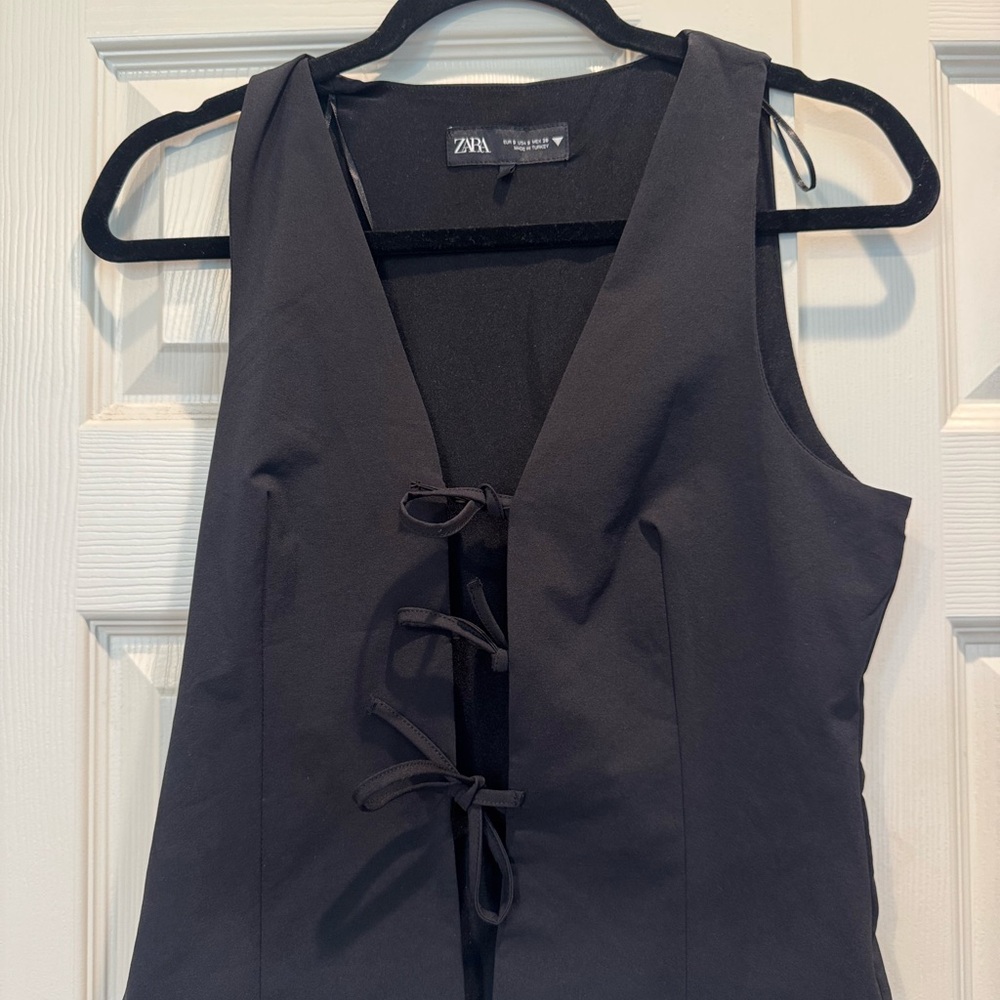 Zara Elegant Black Top